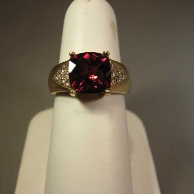 14k- Yellow Gold -Rhodelite -Garnet - Ring