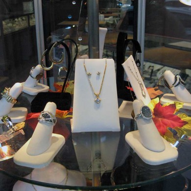 Jewelry by Cole Display